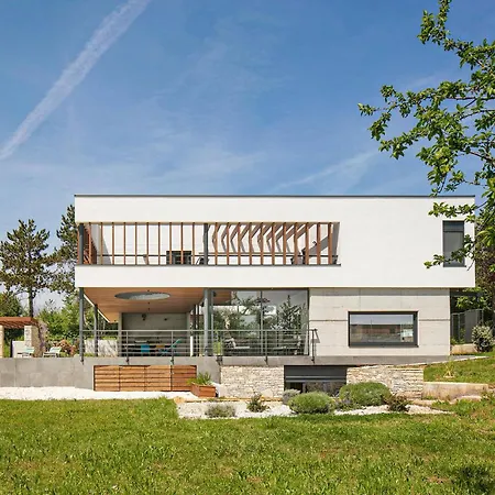 Beluga Holiday home